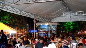 Samba e rock na Praça Conselheiro Macedo Soares