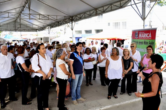 Dia Internacional do Idoso é comemorado na Praça Conselheiro Macedo Soares