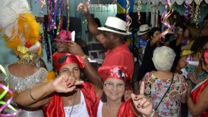 Secretaria Adjunta do Idoso realizou Baile de Carnaval