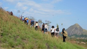 Caminhantes aprovam nova trilha do Circuito Ecológico, em Inoã