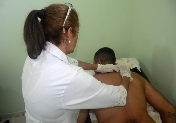 Saúde inicia atividades integrativas em Itaipuaçu