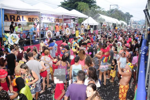 Pré-carnavalesco infantil e adulto sábado em Ponta Negra