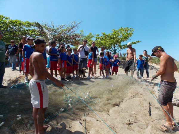 “Lagoa Limpa, Mar de Peixe” chega ao Recanto, em Itaipuaçu