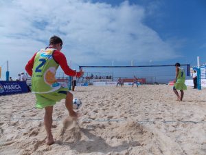 Circuito Praia agita Itaipuaçu com competições de futevôlei e vôlei de praia