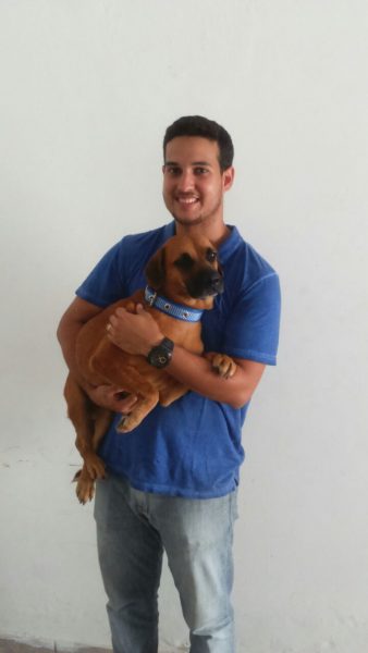Cadela é resgatada pela Proteção Animal em Barra de Maricá