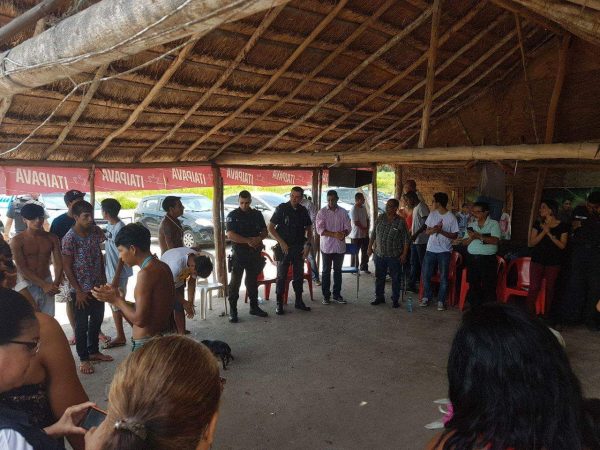Reunião define ações conjuntas entre prefeitura e PM na aldeia indígena
