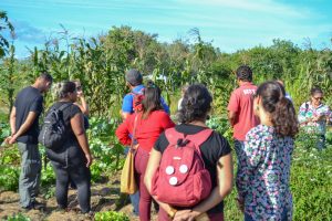 Universidade Rural visita Maricá para conhecer a Horta Pública Comunitária