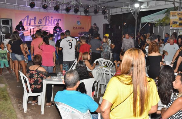 Festival Art & Bier movimentou Praça do Ferreirinha em Itaipuaçu