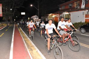 Bike Night movimenta ciclistas em Maricá