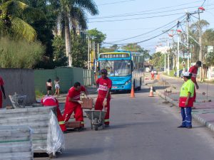 Novas calçadas também no Barroco, em Itaipuaçu