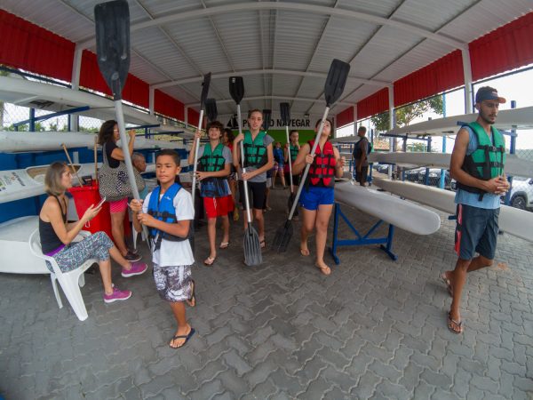 Projeto Navegar tem sua primeira aula na lagoa do Boqueirão