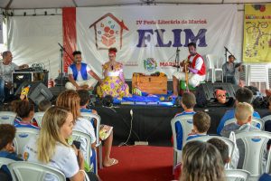 Oficina Balangandã leva cultura indígena e afro-brasileira às crianças na FLIM