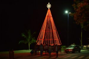 “Natal Iluminado” chega a orla da Lagoa das Amendoeiras