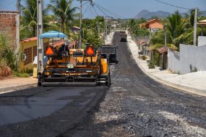 Mais ruas pavimentadas no Manu Manuela, Marine e São Bento da Lagoa