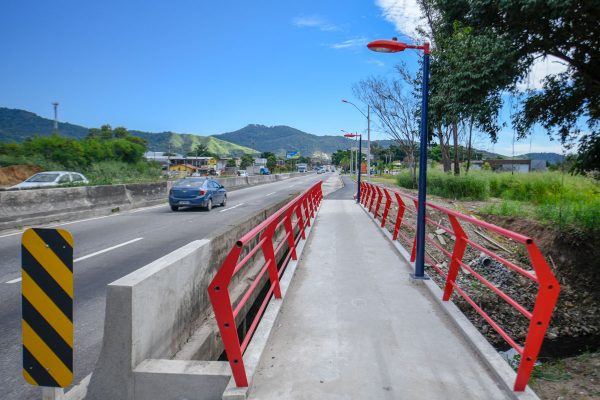 Prefeitura prepara acesso à nova passagem de pedestres de Inoã