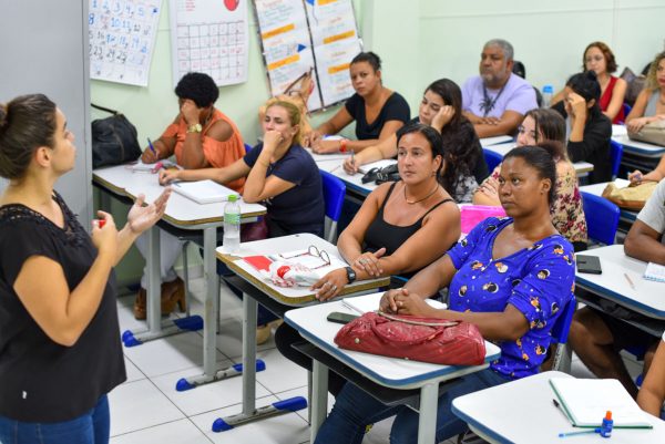 Prefeitura dá início as aulas do Pré-Encceja 2019 com mais de 370 inscritos