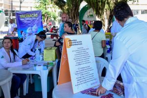 Prefeitura e Unifeso realizam diversas ações na Praça Orlando de Barros Pimentel