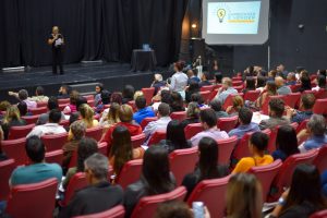 Evento “Empreender e Vender: Marketing Digital” na Lona Cultural de Itaipuaçu