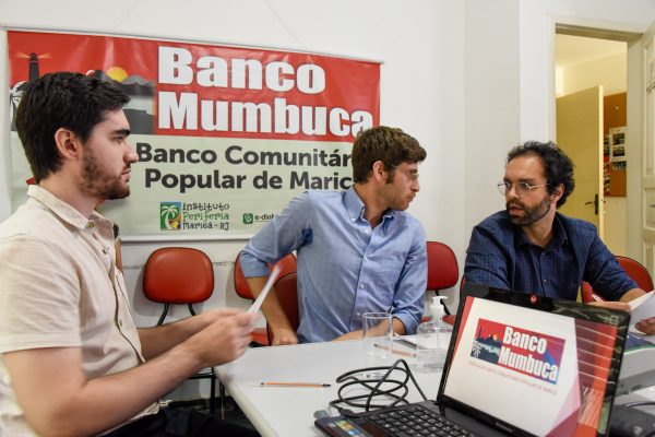 Instituto de pesquisa americano chega a Maricá para estudar a moeda social Mumbuca