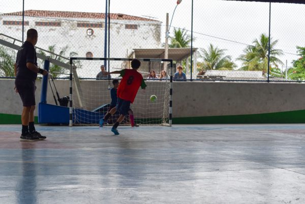 Jogos Estudantis: disputa de futsal masculino agita a Arena Flamengo