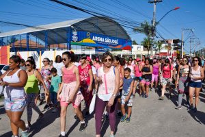 Programa Viver Bem celebra Outubro Rosa com caminhada em São José 