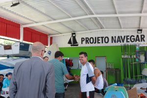 Presidente do CRF1 conhece projetos e estruturas esportivas de Maricá