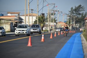 Orla de Itaipuaçu ganha pista de corrida, sinalização e pintura