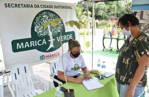 No Dia da Mata Atlântica projeto “Maricá + Verde” distribui mudas e sementes no Silvado