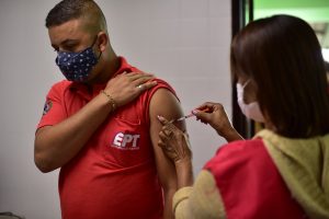Prefeitura inicia vacinação de motoristas