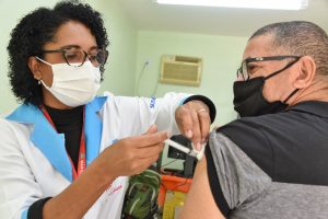 Saúde abre novos pontos de vacinação contra a Covid