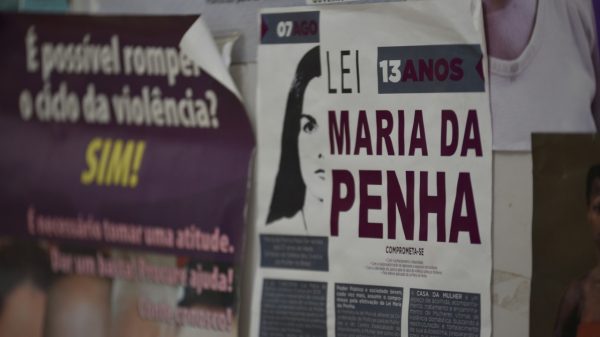 Prefeitura realiza oficina Linhas de Afeto com mulheres vítimas de violência