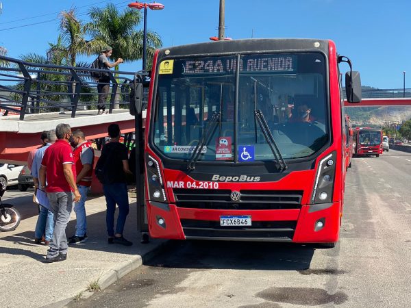 Prefeito Fabiano Horta fez viagem inaugural das novas linhas de Vermelhinhos de São José do Imbassaí