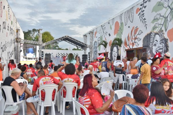 União de Maricá fica em quarto lugar e se mantém na Série Prata do carnaval