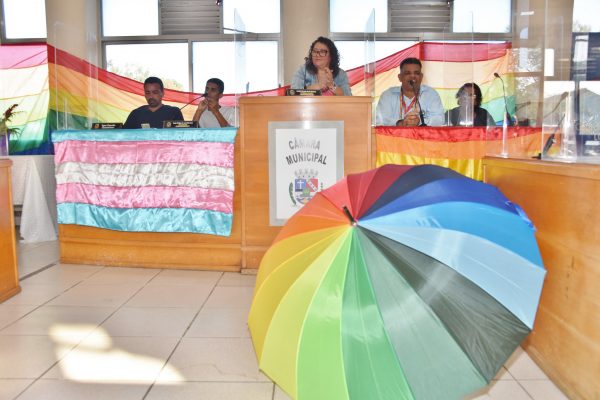 Maricá marca o Dia Internacional do Orgulho LGBTQIA+ com sessão solene