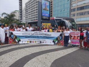 Representantes de Maricá participam da VIII Marcha das Mulheres Negras em Copacabana