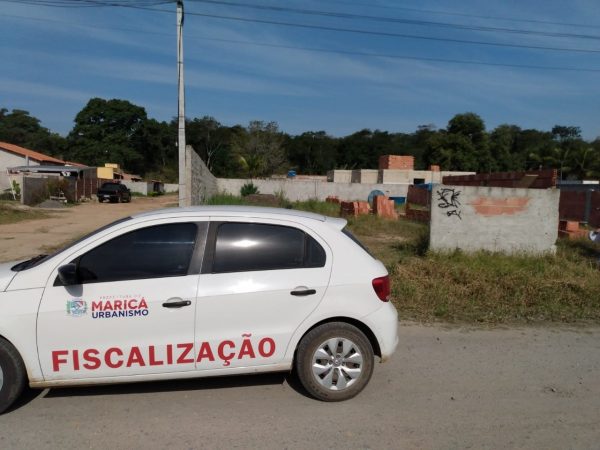 Urbanismo notifica dez construções em Itaipuaçu